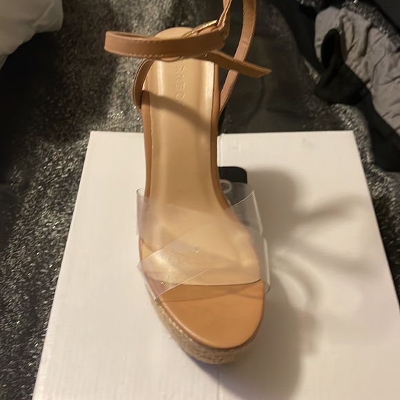 COPY - Wedge heels clear - Picture 3 of 3